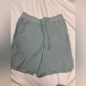 men’s lululemon shorts